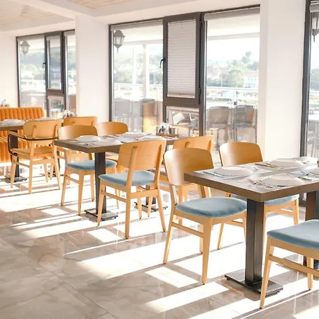 Deniz Istanbul 酒店 3*