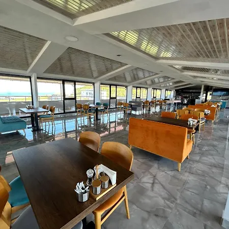 Deniz Istanbul Отель